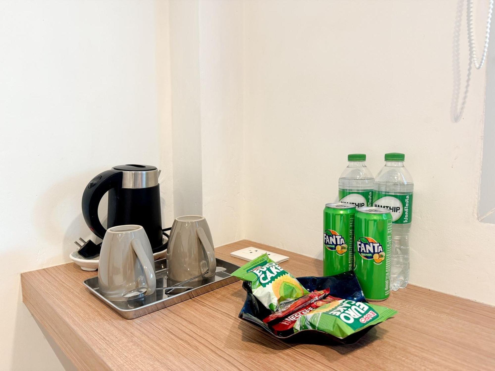Ashi Poshtel Hostel Chiang Mai Buitenkant foto